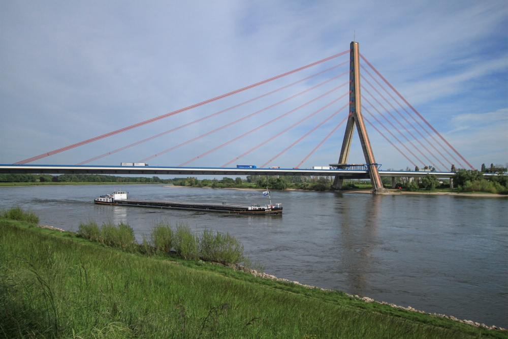 Niederrhein, Düsseldorf